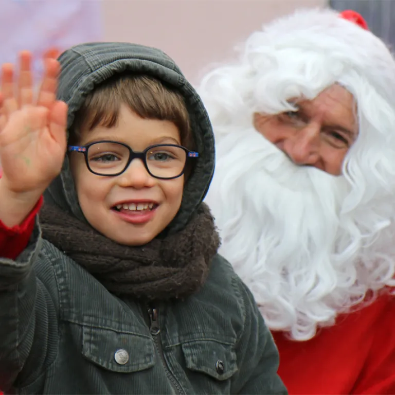 Le marché de Noël de Périgueux 2025 … une sort ...