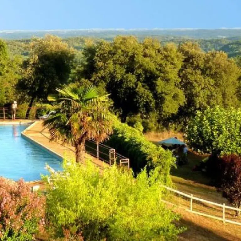 Ca reste entre nous … pour vos vacances à Sarl ...