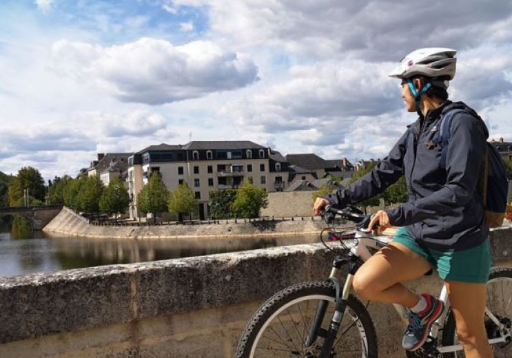 Promenade à vélo et découverte de la ville de ...