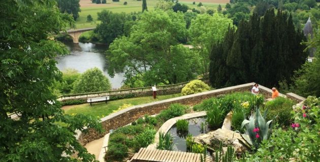 Limeuil Et Ses Jardins Panoramiques Guide Du Perigord