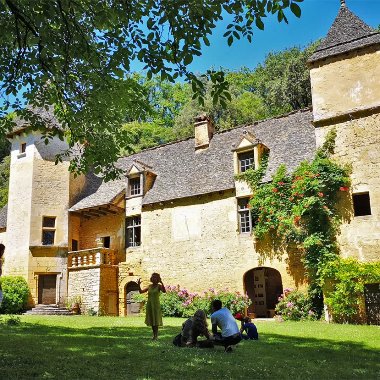 The Château de Lacypierre, a family home, an e ...