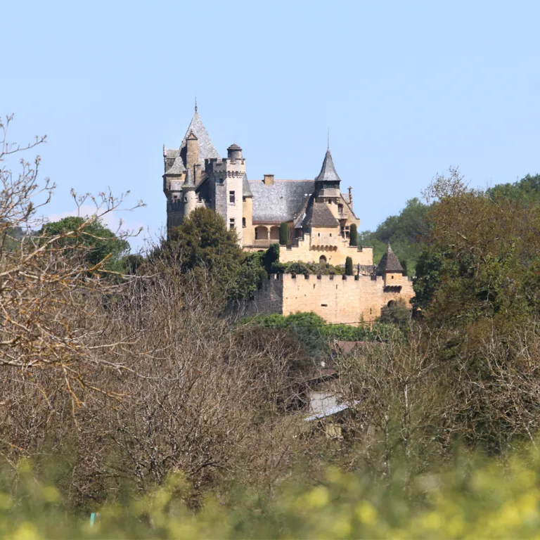 La Boucle de Montfort: Hiking in the Dordogne ...