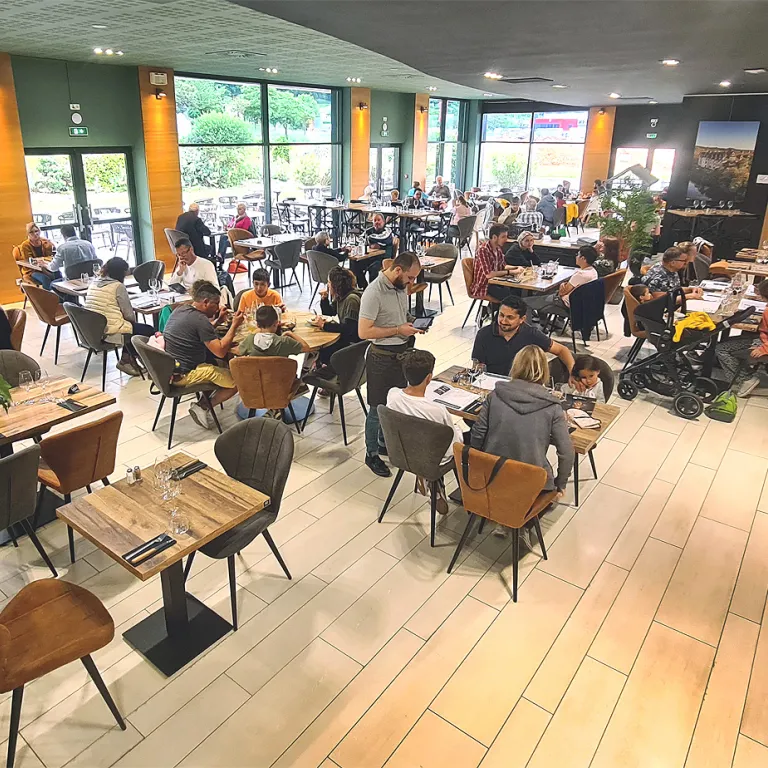 Cocottes et Popotes: Local cuisine restaurant