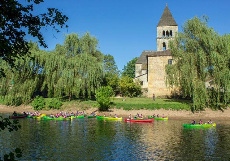 Faire du canoë à Saint-Léon-sur-Vézère