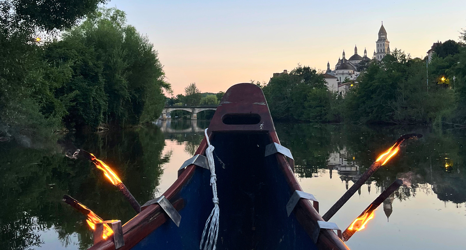 Balade en Rabaska sous les étoiles de Périgueux