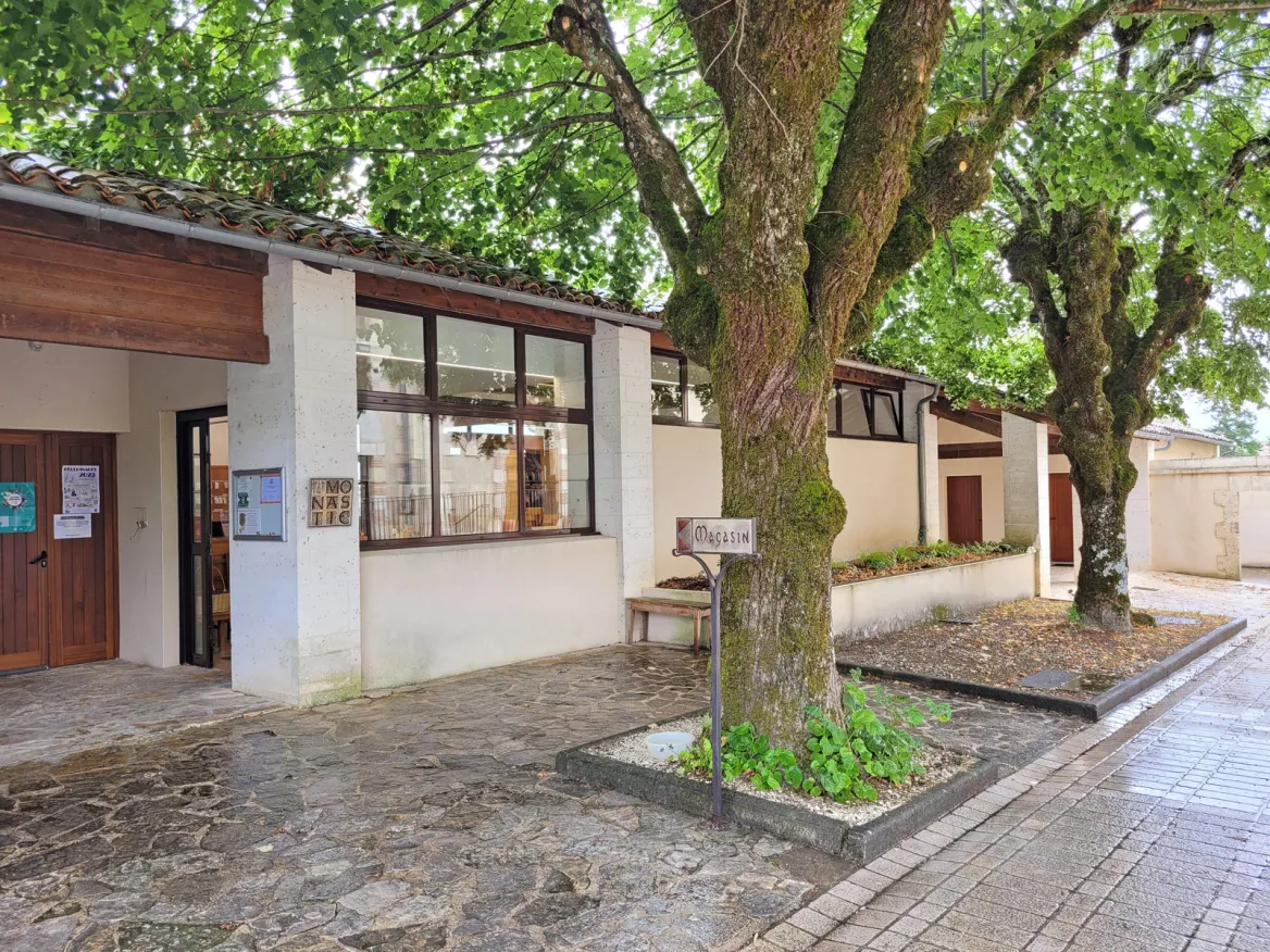 Echourgnac Shop