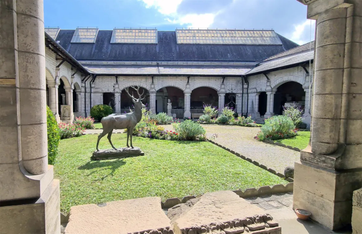 cloister maap