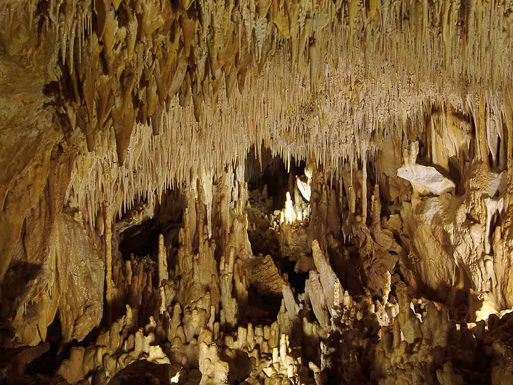 Concretions © Grotte de Villars