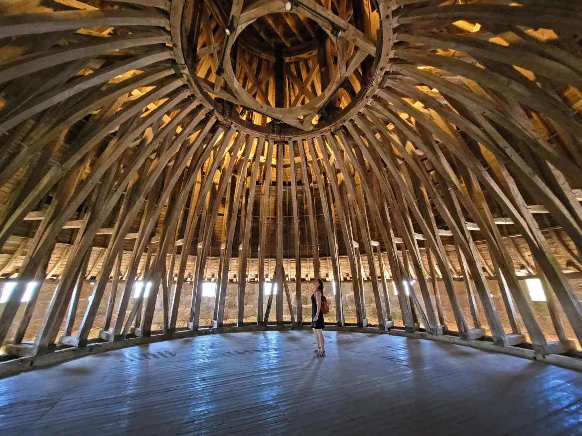 Framework at the top of the Tour de Bretagne