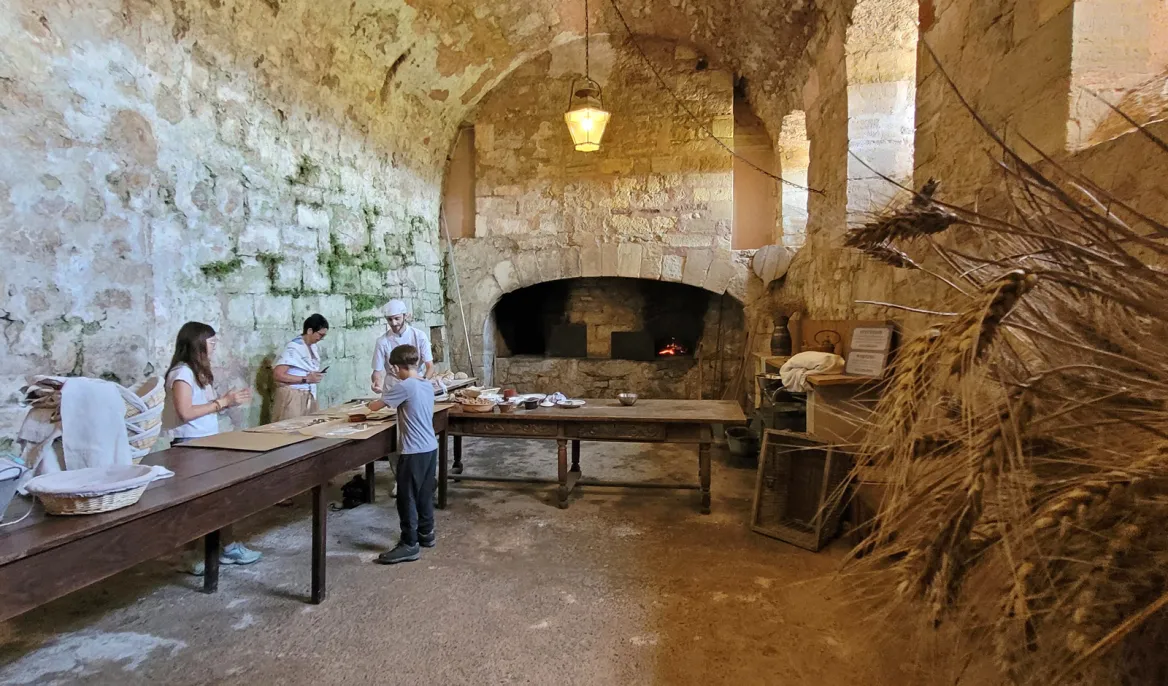 Pastry workshop Château de Hautefort