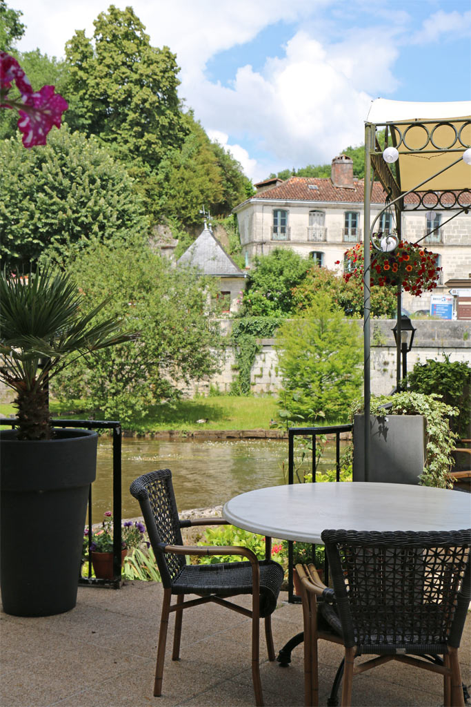 Un petit café là ?