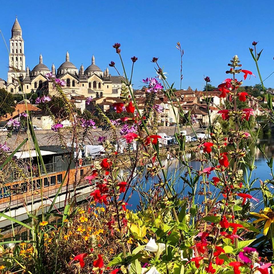 Périgueux vous attend à 10 km