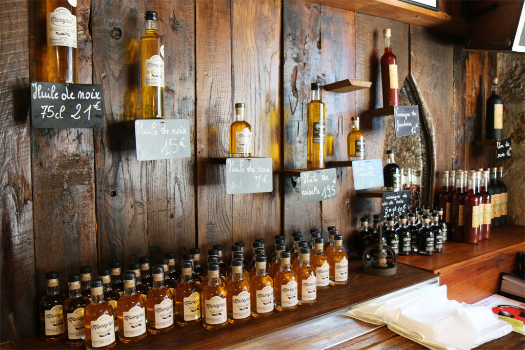 L’huile et les autres dérivés : la liqueur, le vin, le vinaigre.