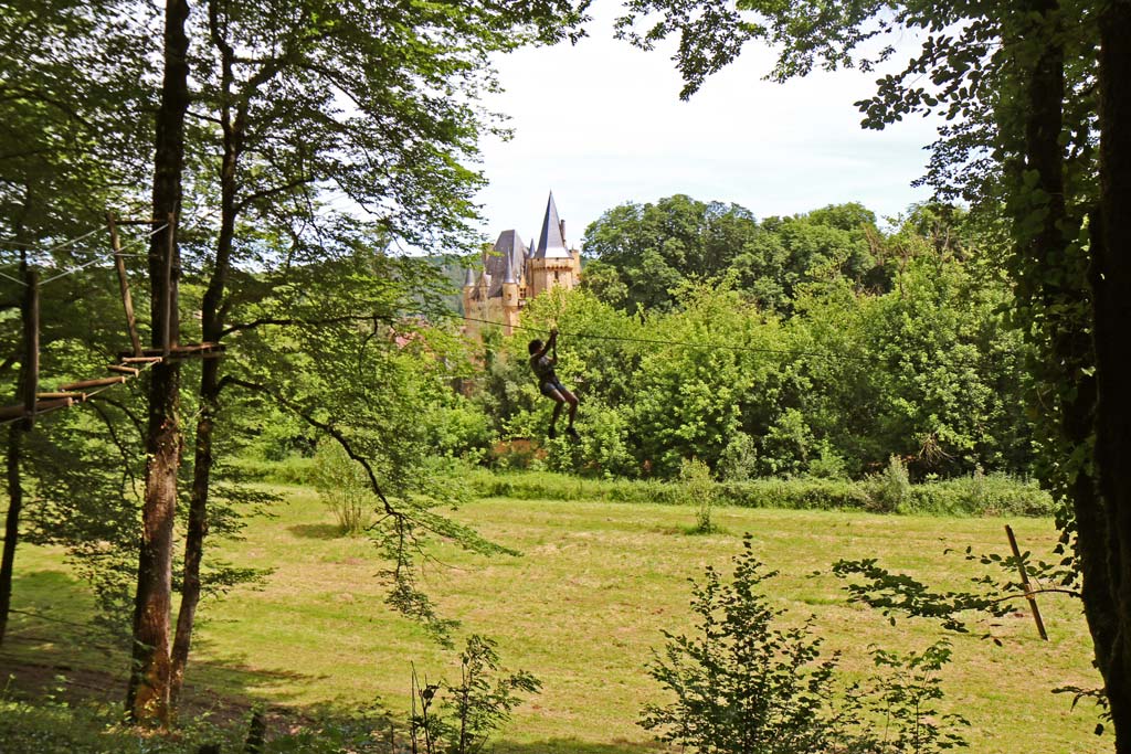 Faites de l’accrobranche au Conquil, un parc aventure et nature