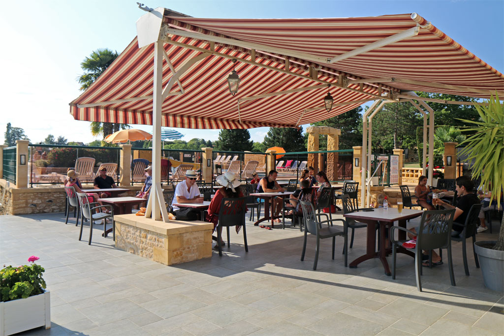 The convivial terrace