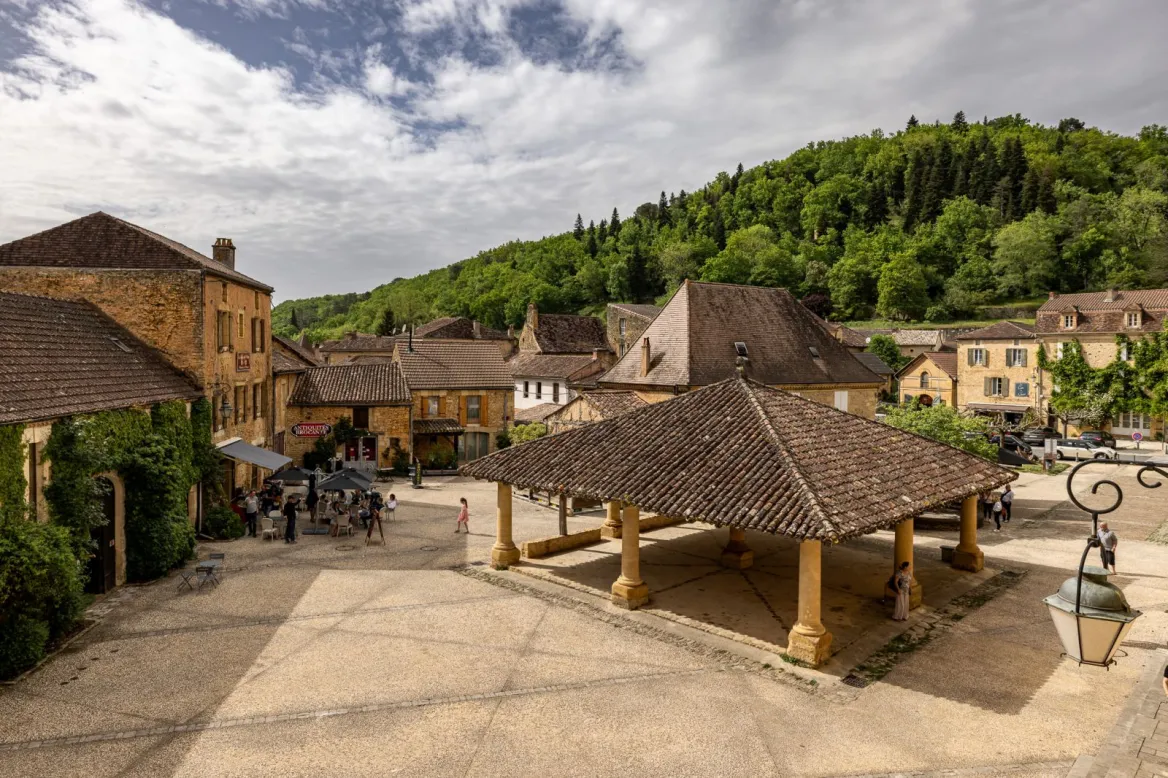 cloitre de cadouin