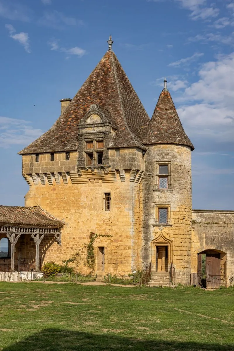 chateau de biron