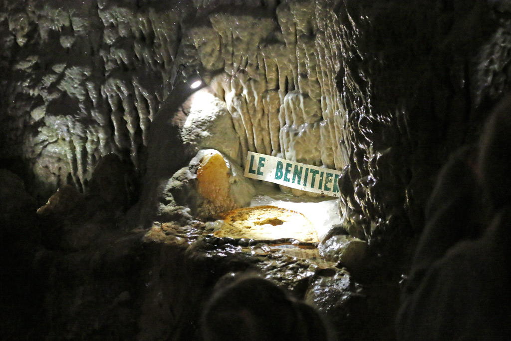 bénitier gouffre de proumeyssac