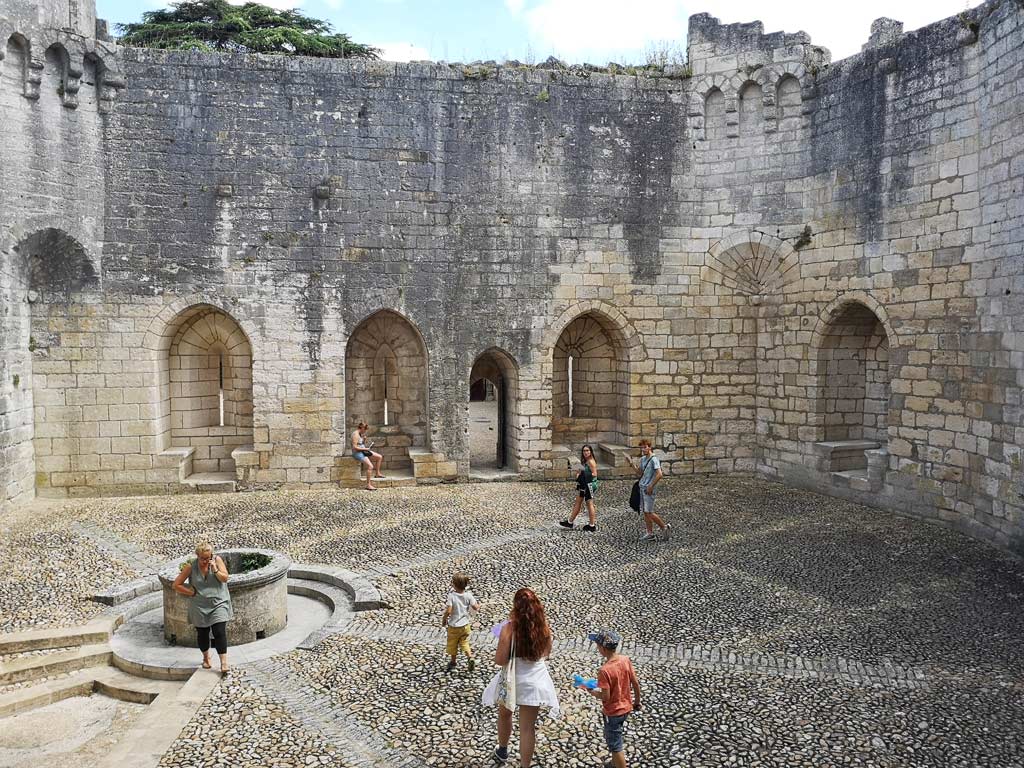 chateau de bourdeilles