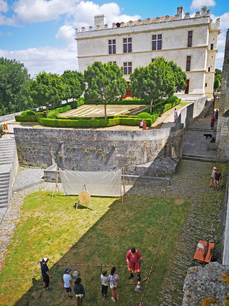 tir à l'arc chateau de bourdeilles