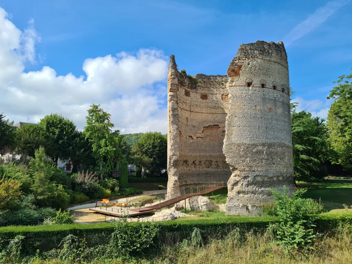 The Tower of Vesunna
