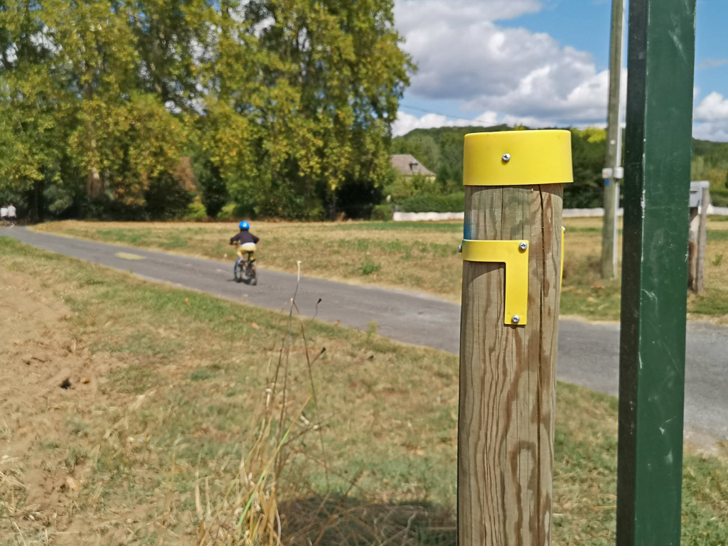 yellow markings