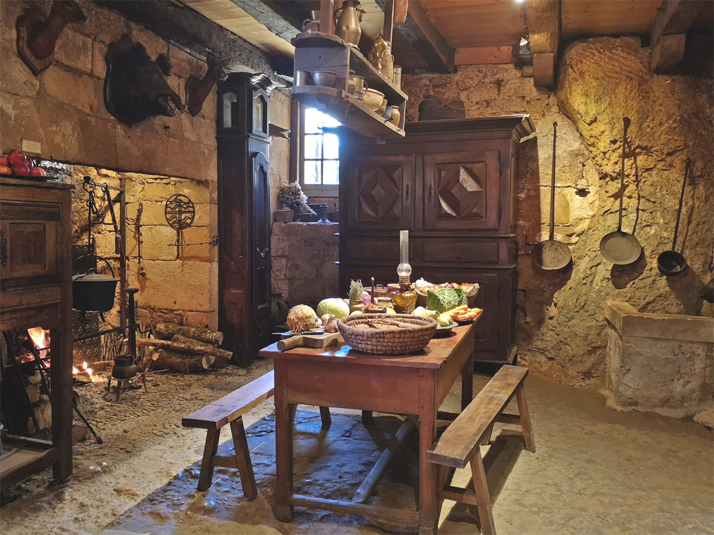 The House Forte de Reignac