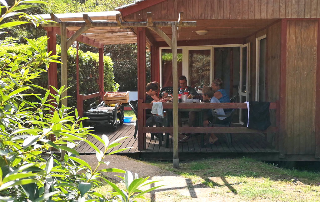 Camping le Parc près de Lalinde et Bergerac