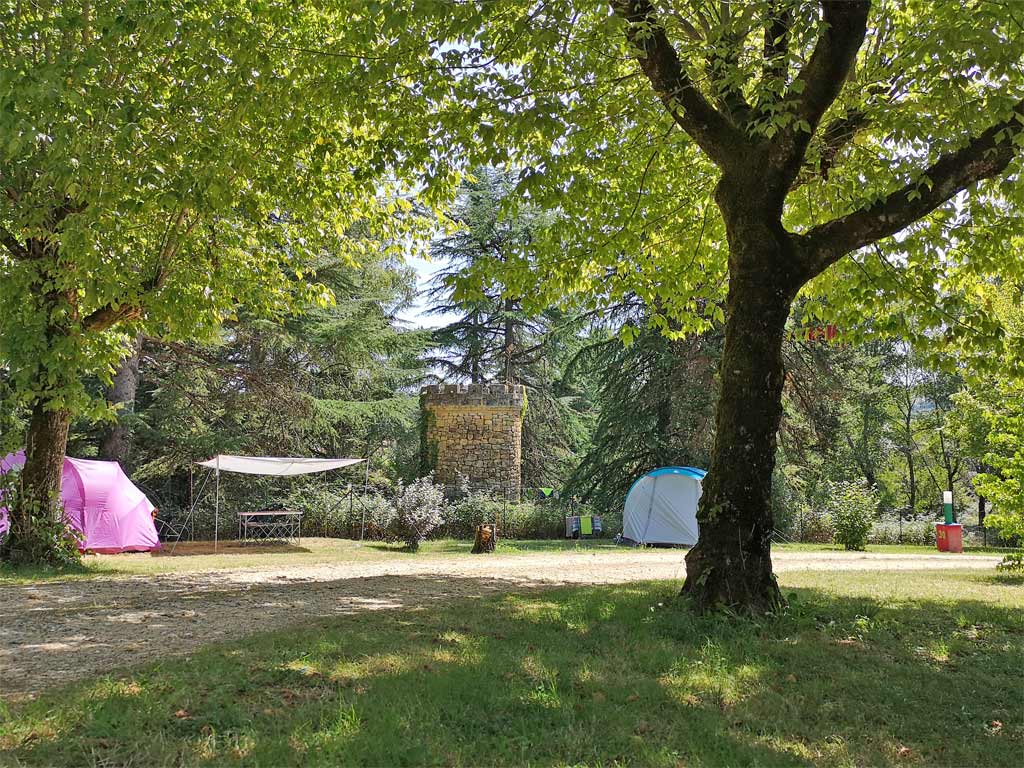 Camping le Parc près de Lalinde et Bergerac