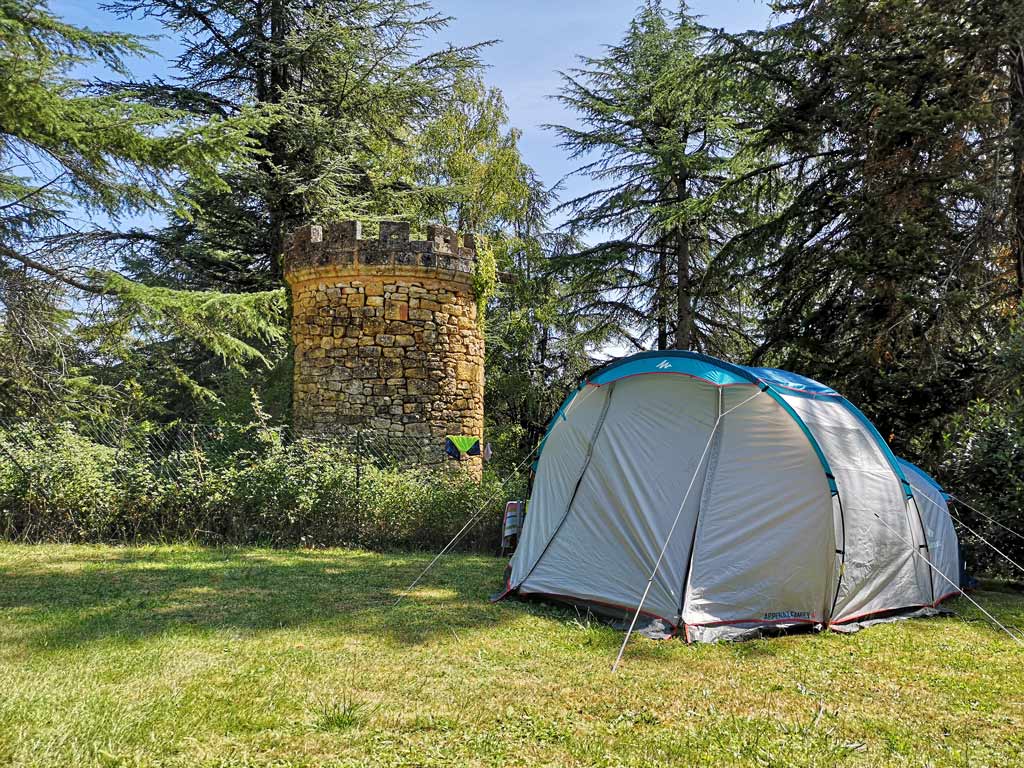 Camping le Parc près de Lalinde et Bergerac