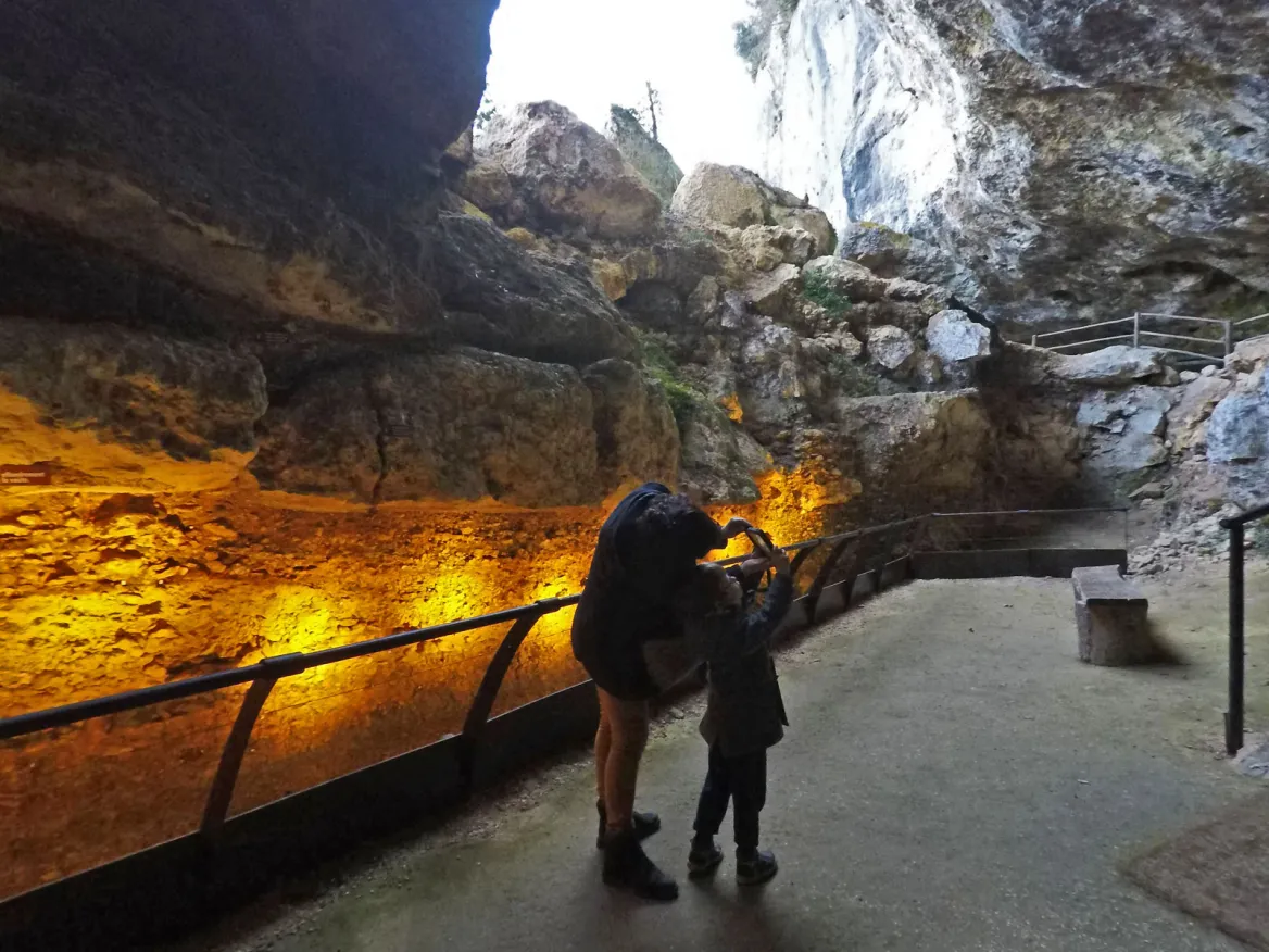 Visit Laugerie Basse and its stratigraphic section to understand the excavations!