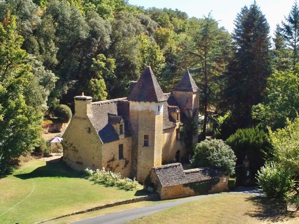 Lacypierre Castle