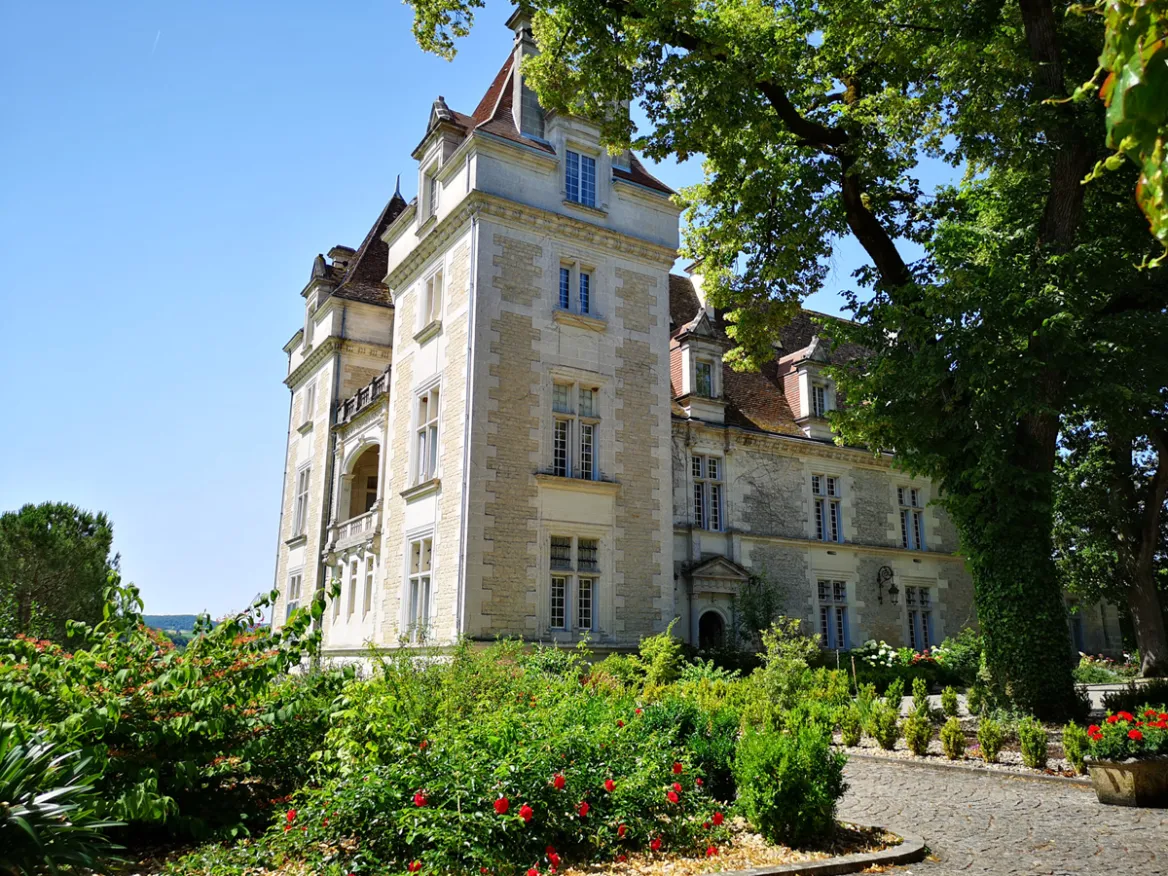 Le Château de Monrecour