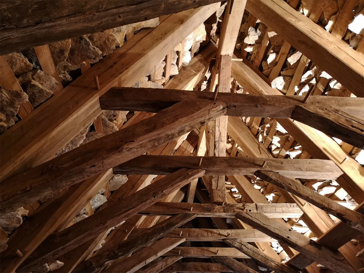 Lauze roof