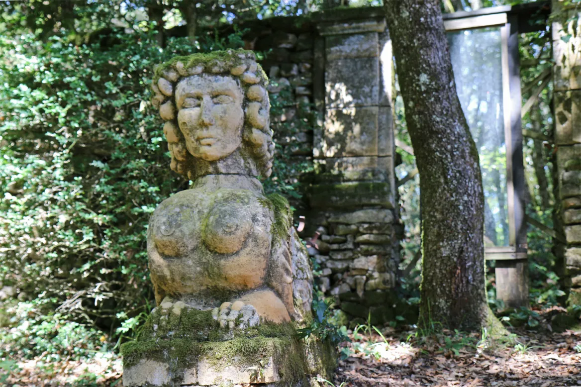 sphinx sculture