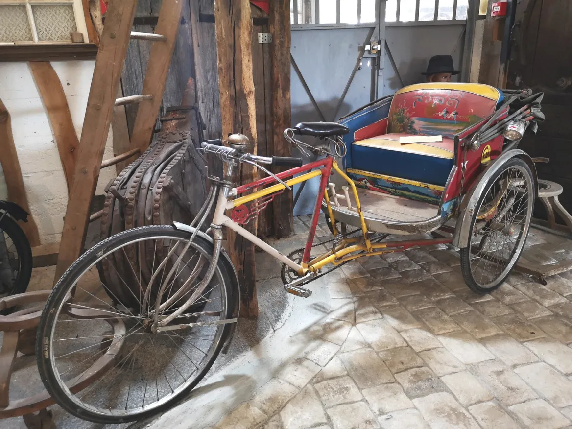 museum of the street of passing time