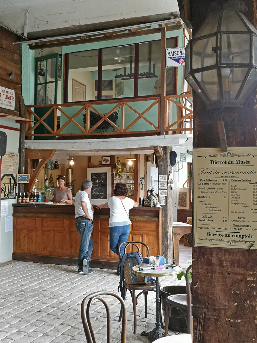 museum of the street of passing time