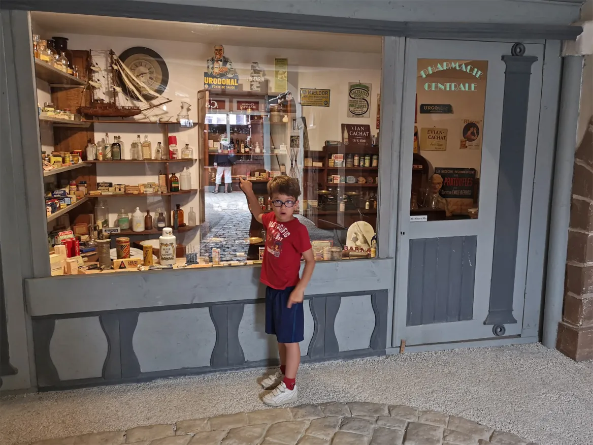 museum of the street of passing time