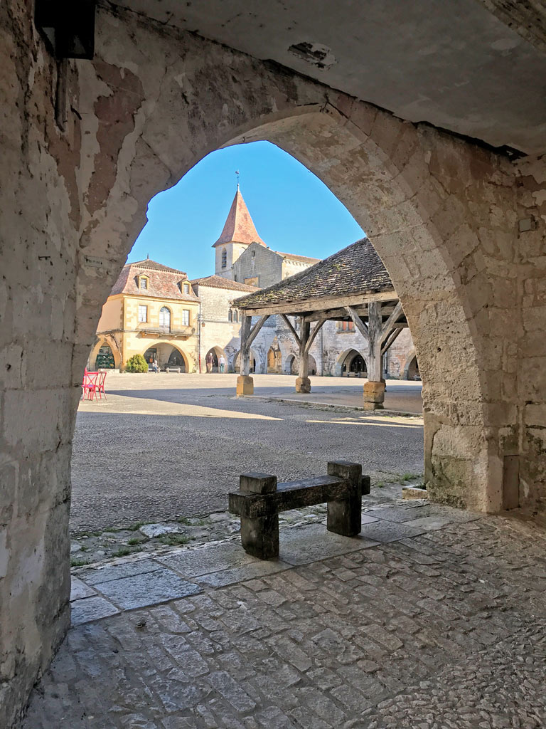 place monpazier