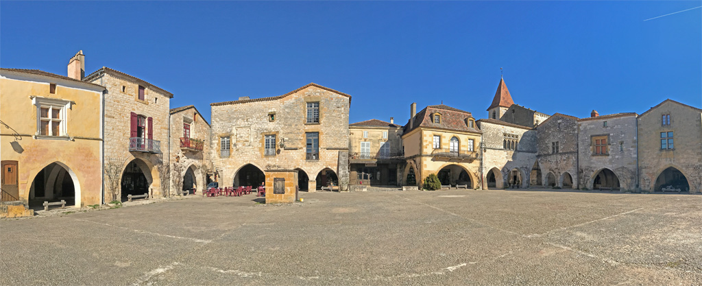 place des arcades