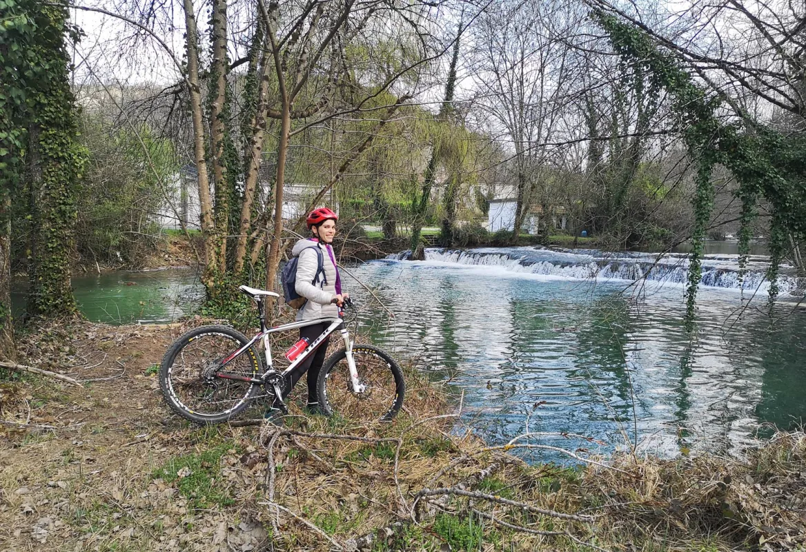 Mountain biking along the Coly