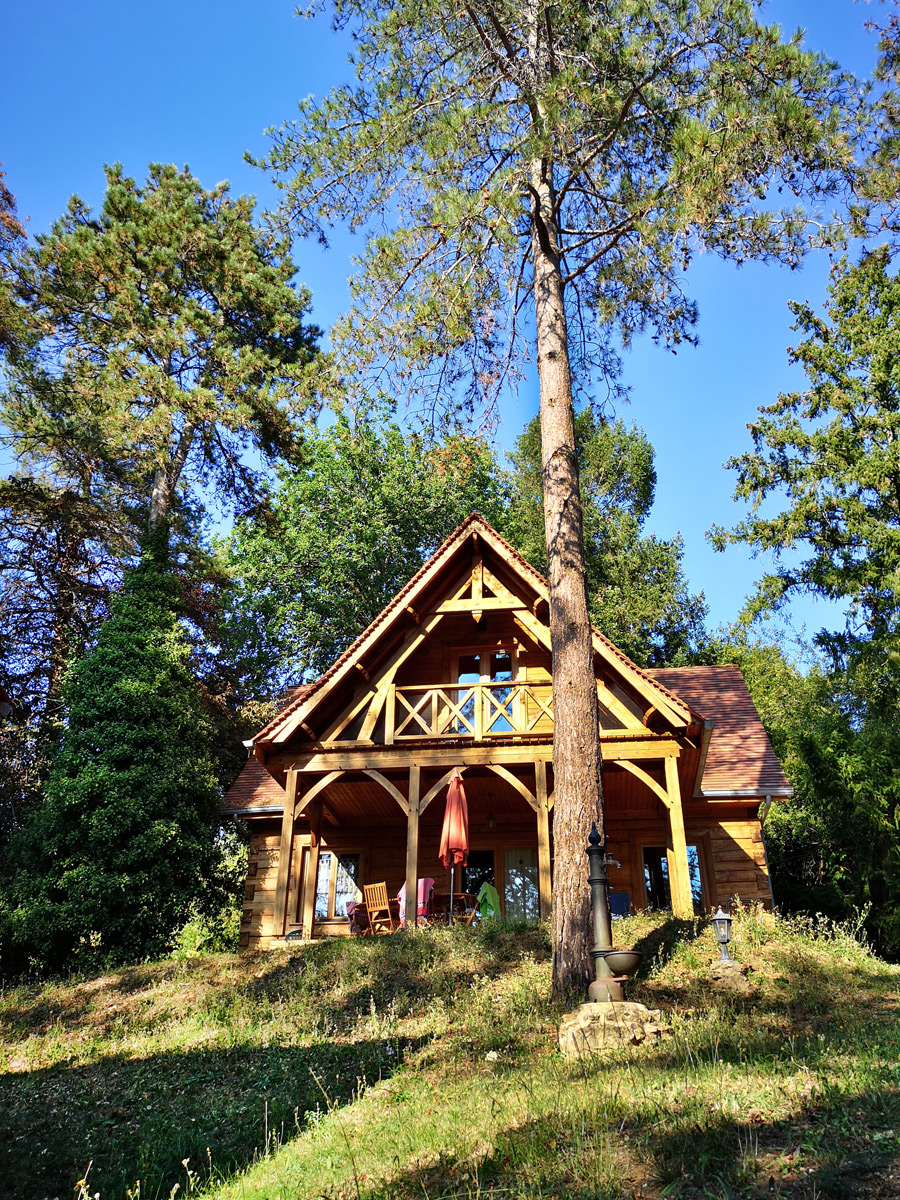 Au Pré de l'Arbre, unusual rental in Sarlat
