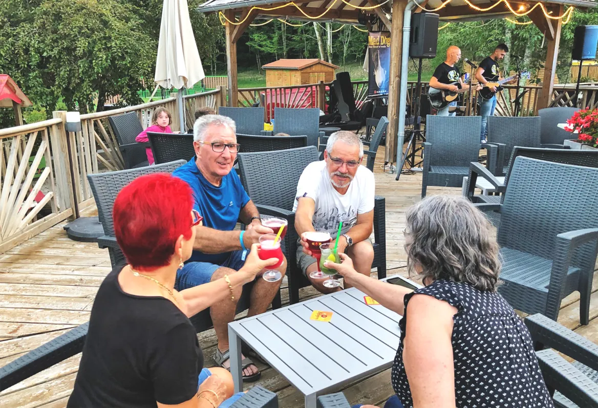 Camping La Pélonie