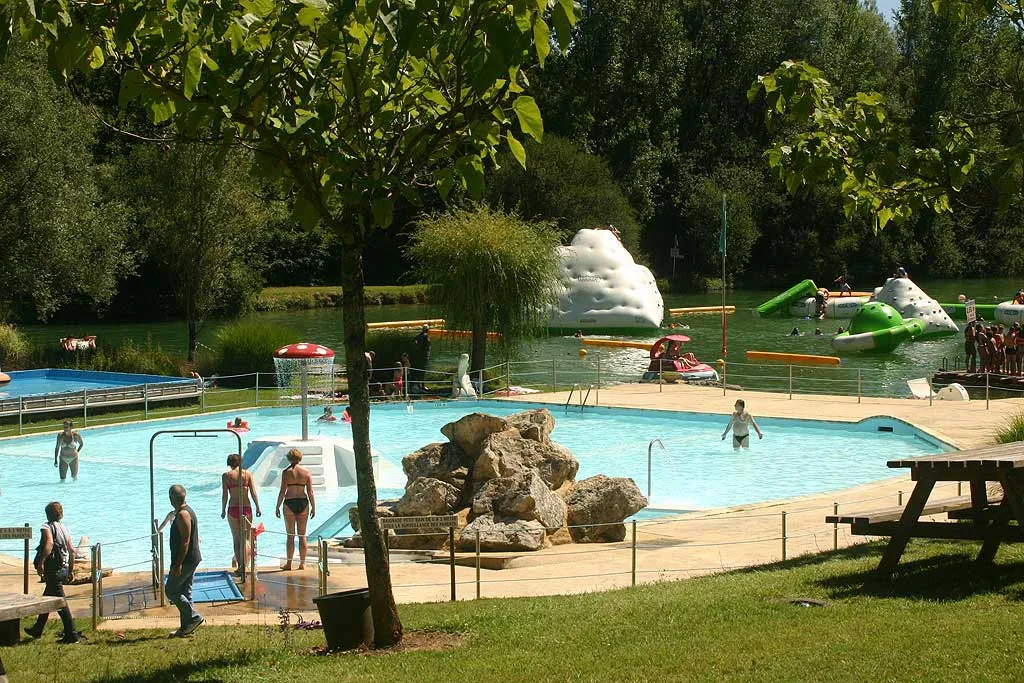 Camping les étangs du Bos