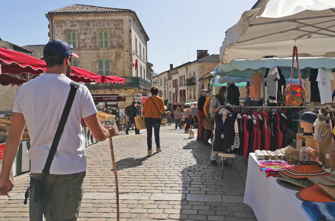 Brantôme market