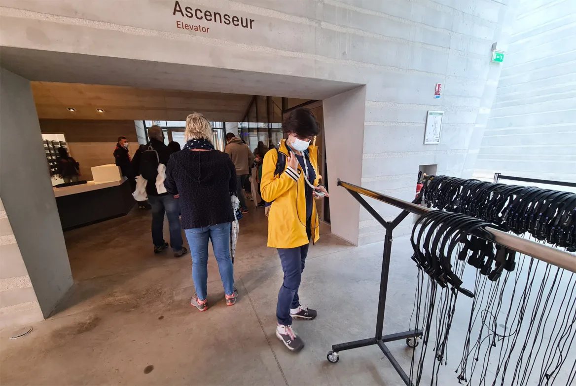 Lascaux IV headphones