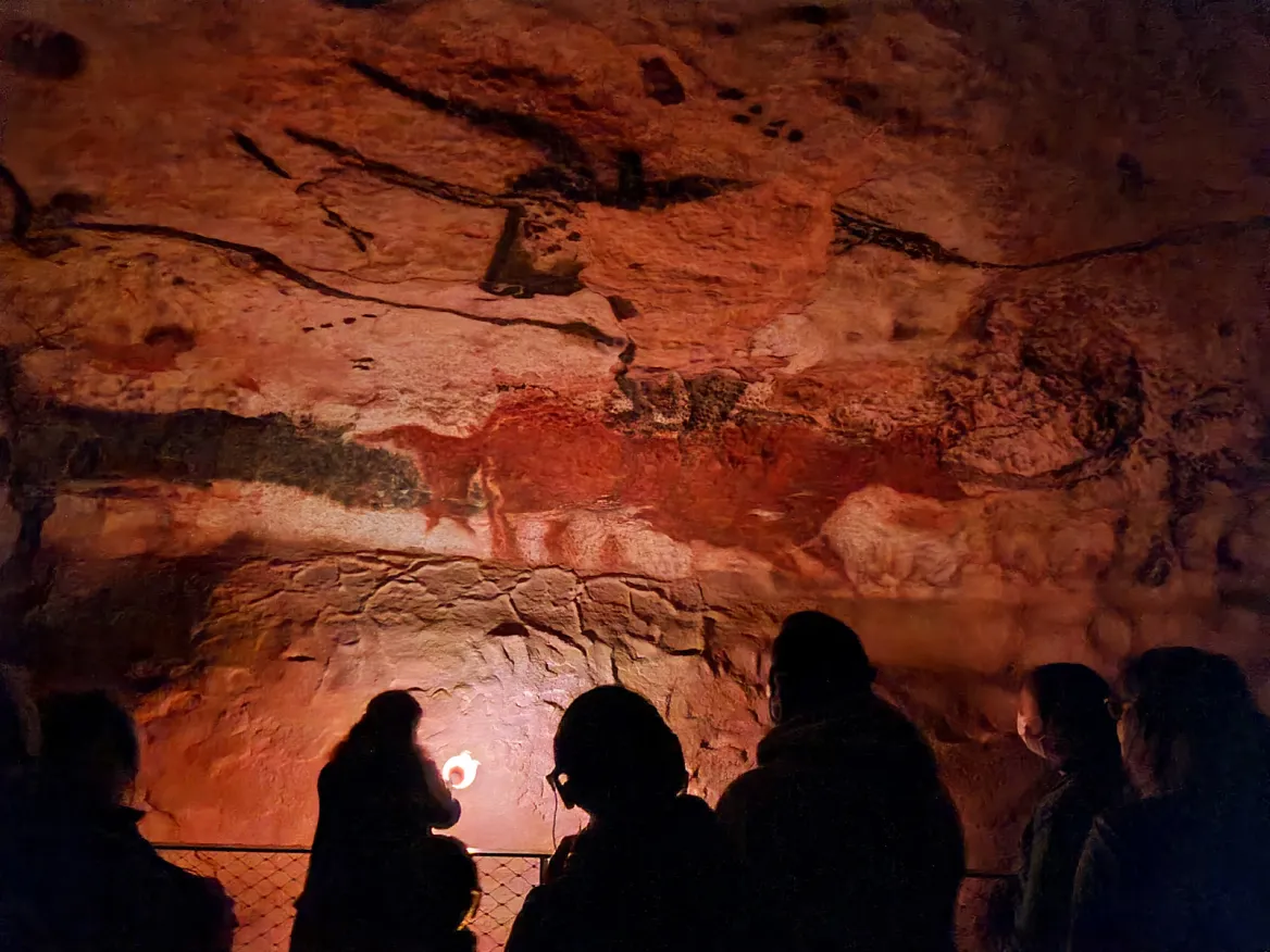 The Hall of the Bulls, Lascaux IV