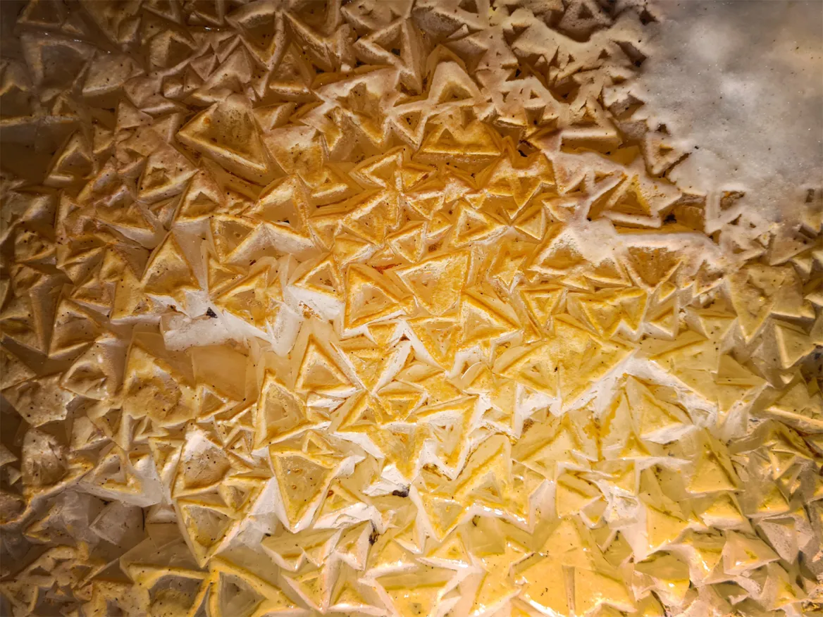 Triangular calcites Grotte du Grand Roc