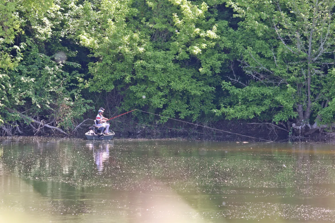 Fishermen on the Dordogne