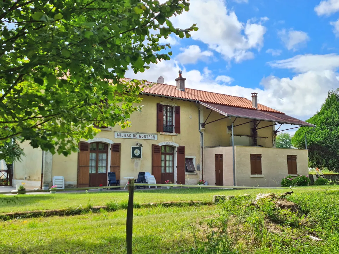 Milhac station
